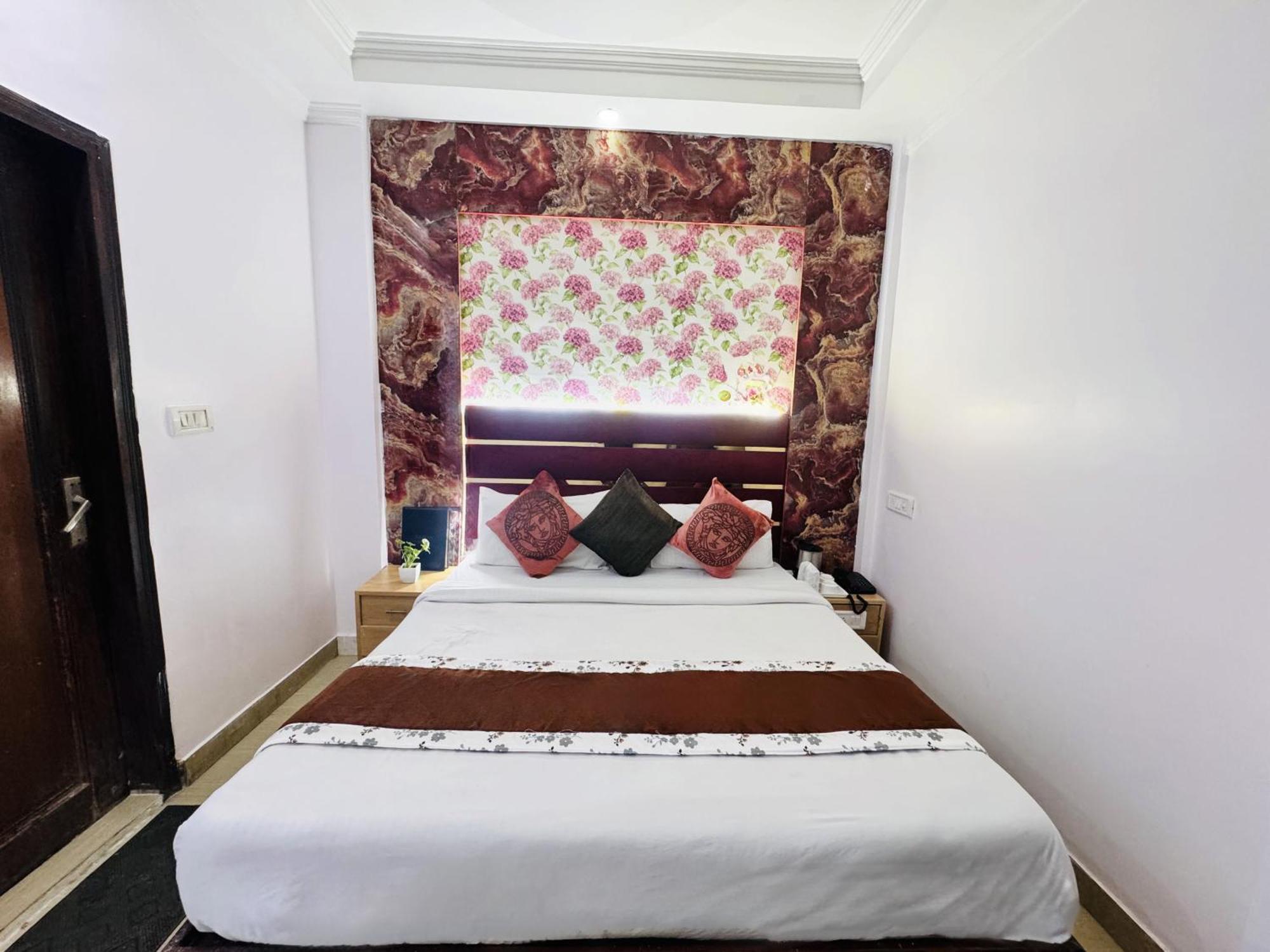Hotel Jai Balaji, Paharganj, New Delhi Railway Station المظهر الخارجي الصورة