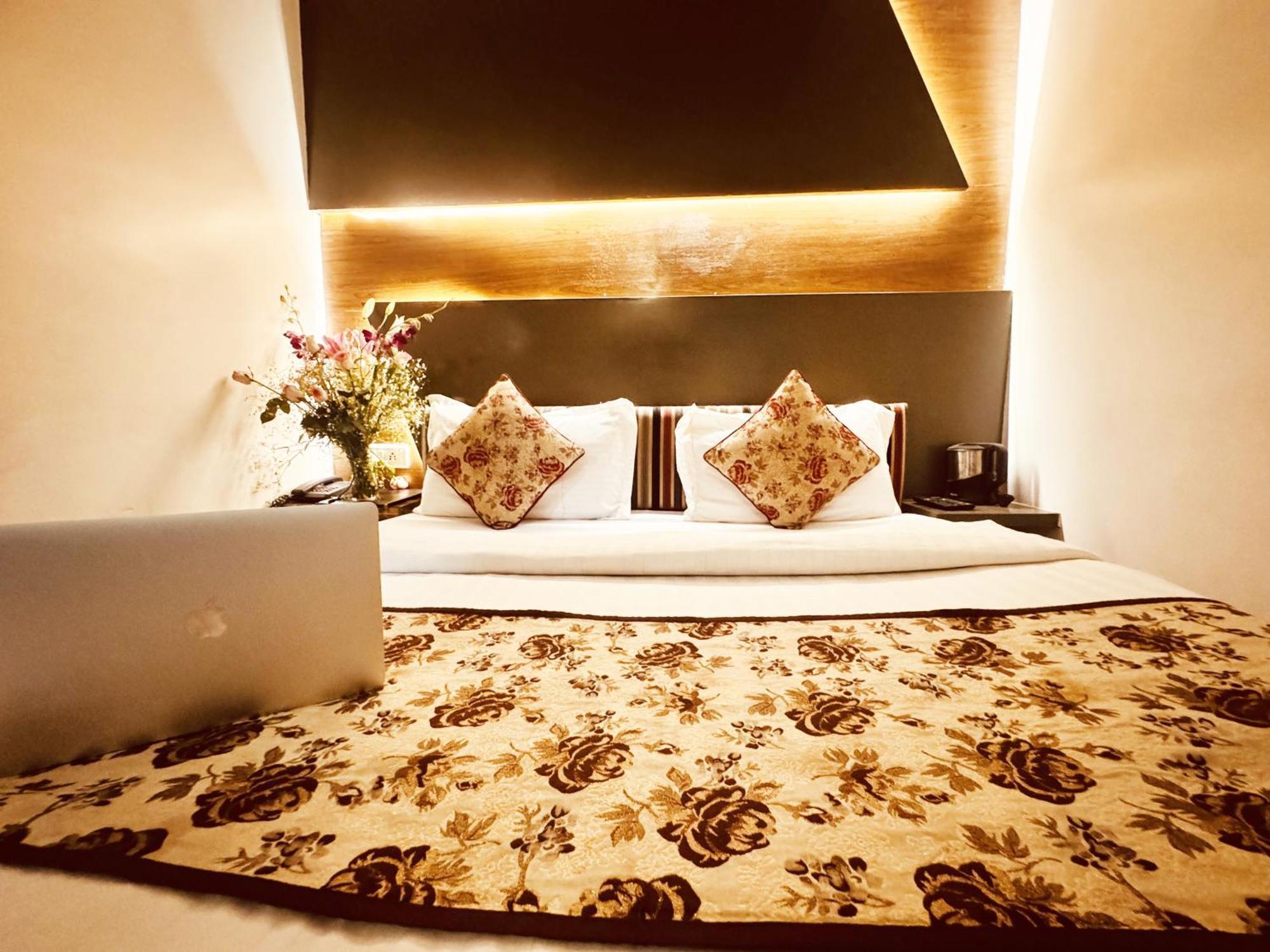 Hotel Jai Balaji, Paharganj, New Delhi Railway Station المظهر الخارجي الصورة