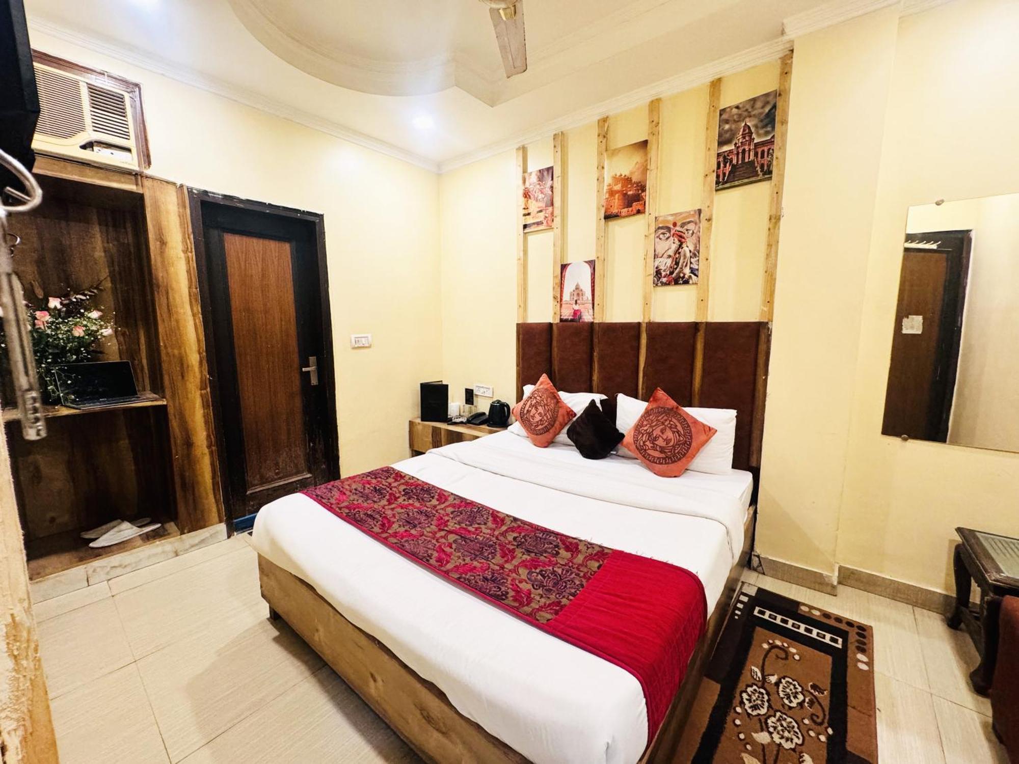 Hotel Jai Balaji, Paharganj, New Delhi Railway Station المظهر الخارجي الصورة