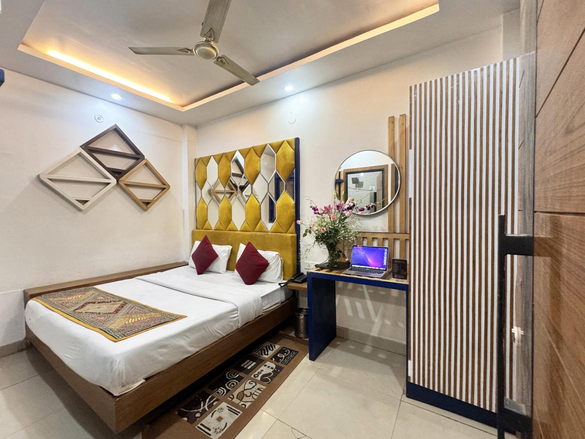 Hotel Jai Balaji, Paharganj, New Delhi Railway Station المظهر الخارجي الصورة