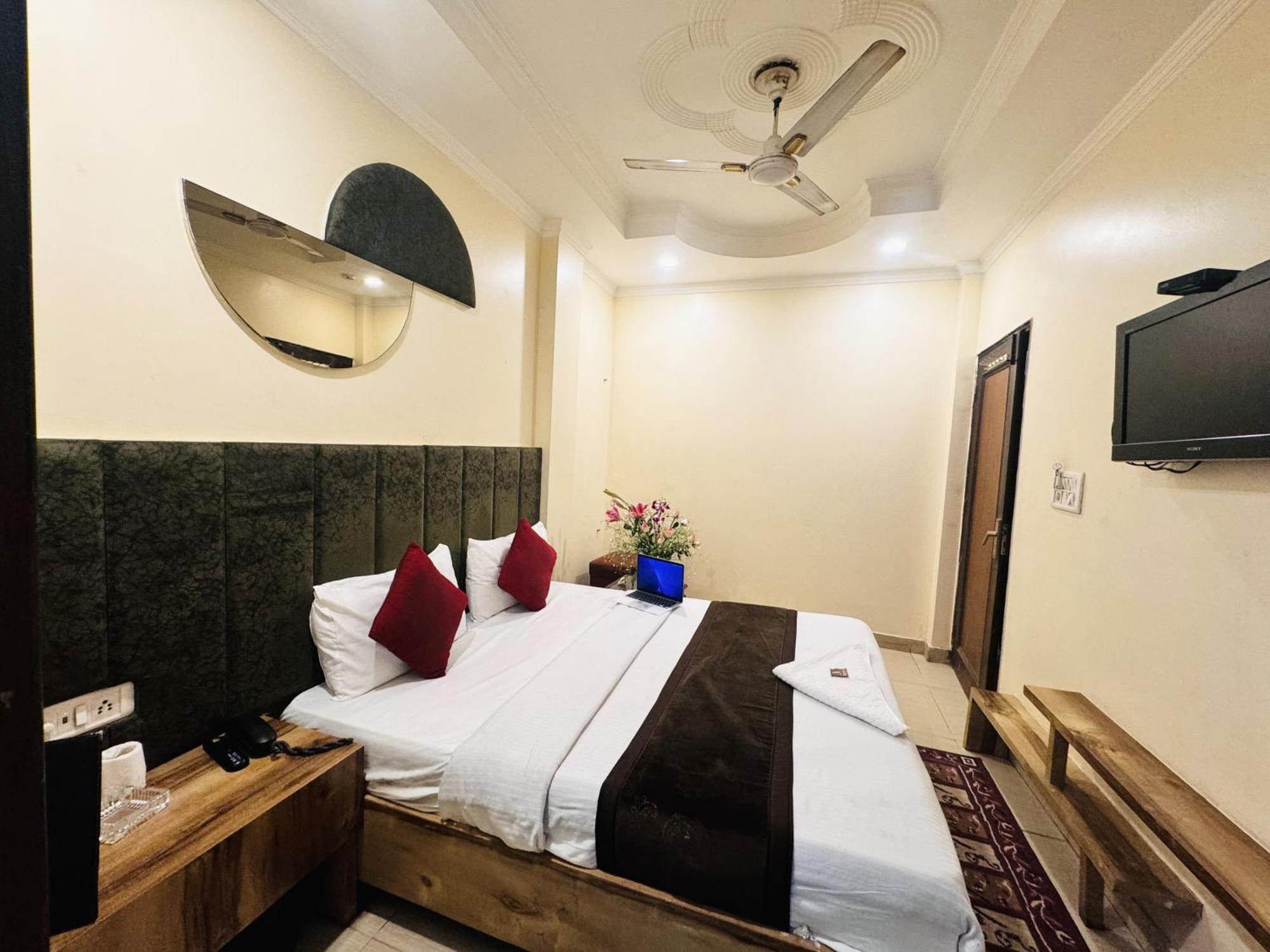 Hotel Jai Balaji, Paharganj, New Delhi Railway Station المظهر الخارجي الصورة